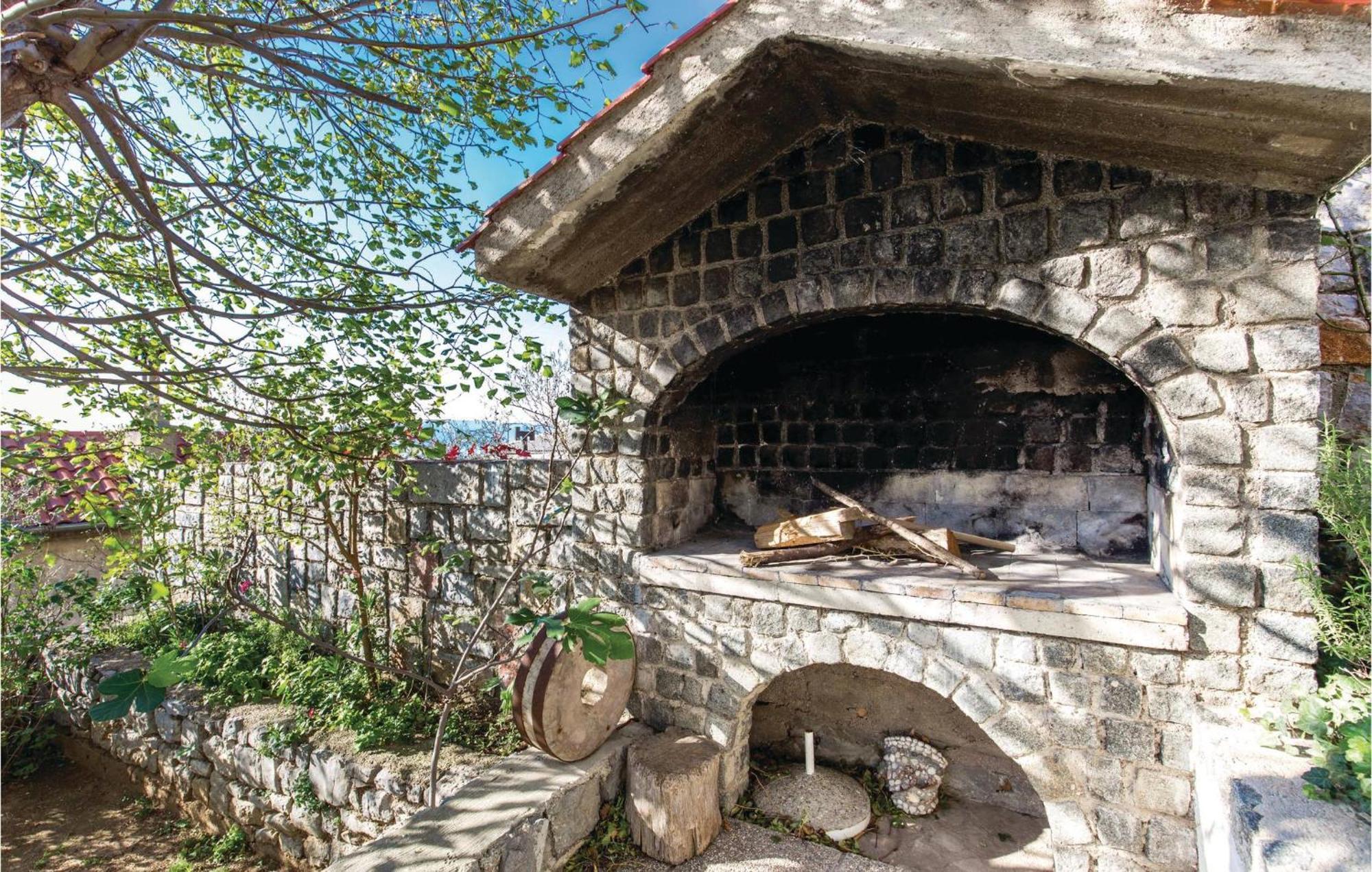 Nice Apartment In Senj With Ethernet Internet 外观 照片